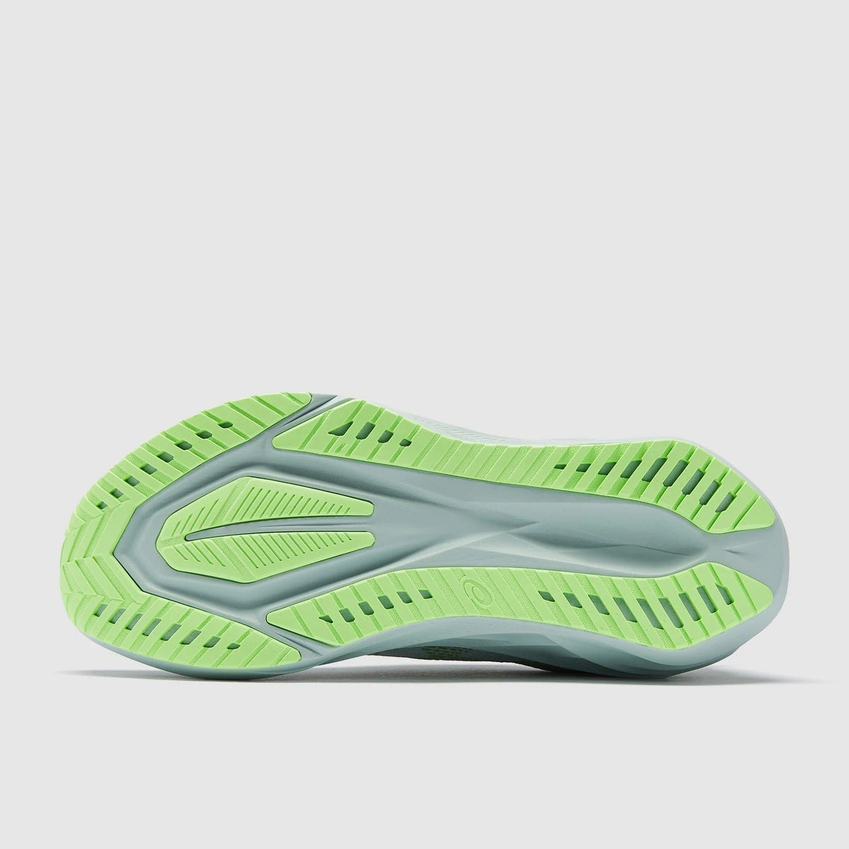 ASICS Novablast 5