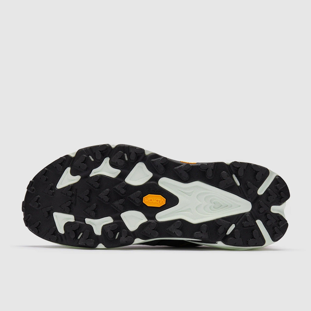 Hoka Speedgoat 7