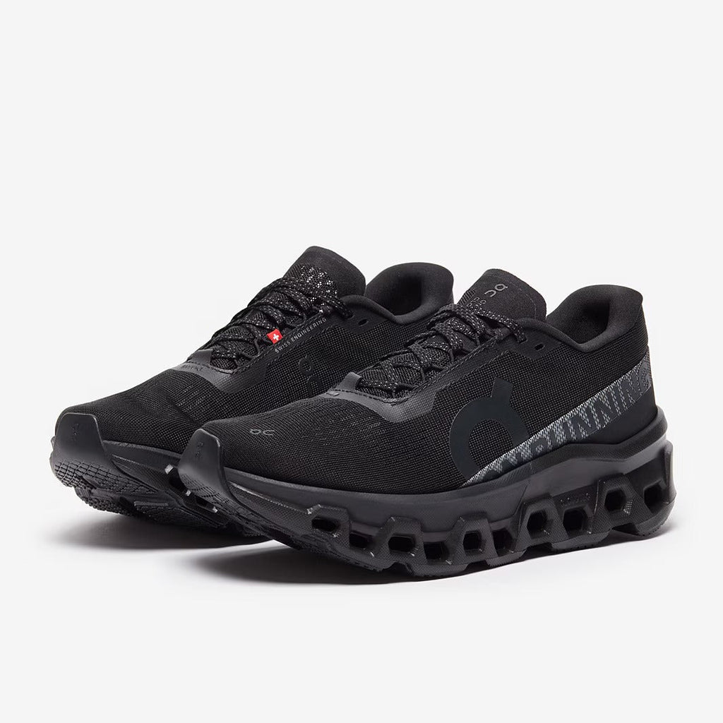 On Women’s Cloudmonster 2