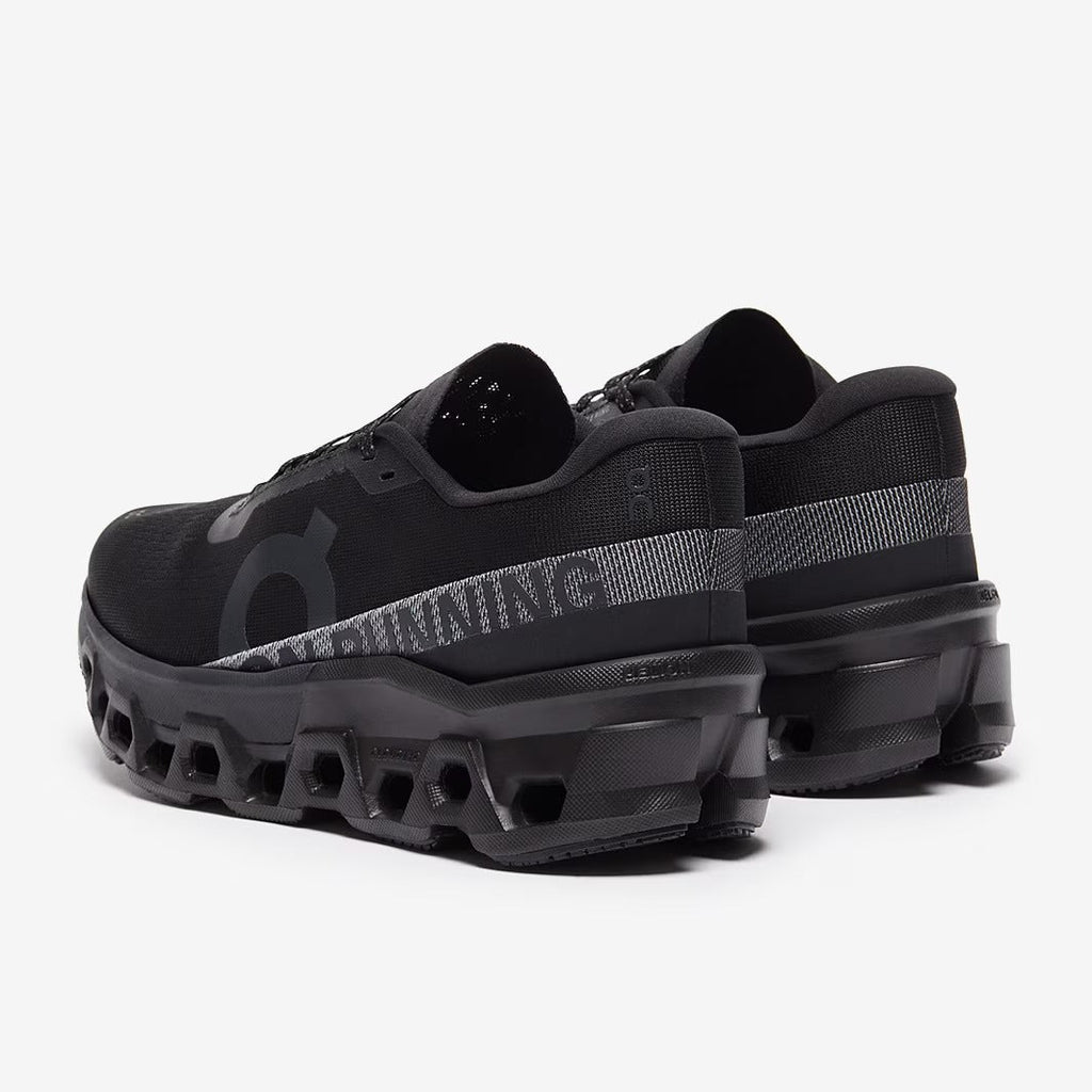 On Women’s Cloudmonster 2