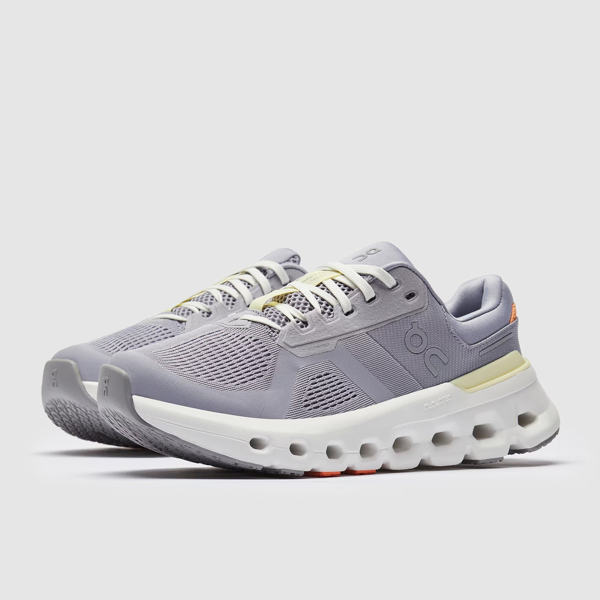 On Women’s Cloudrunner 2