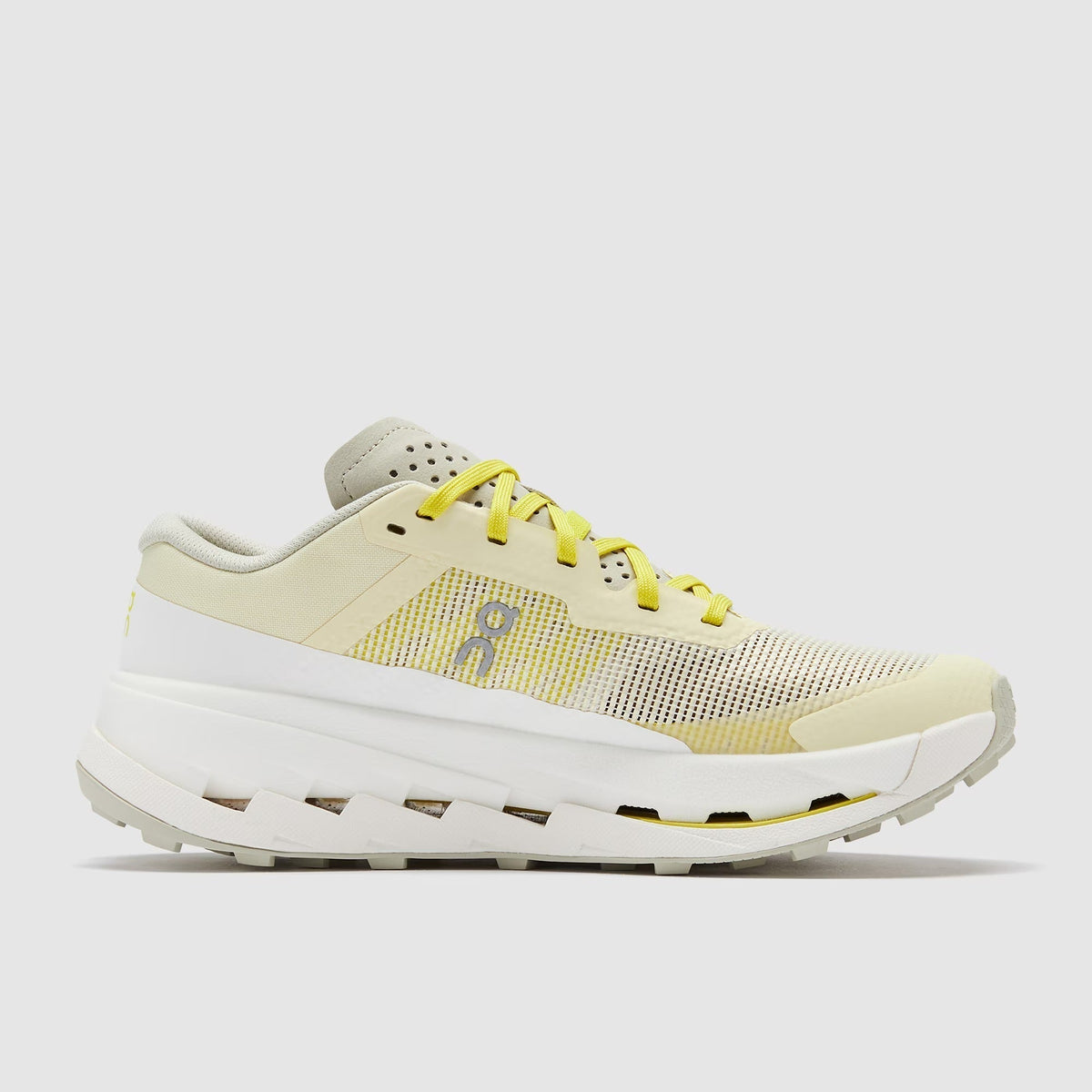 On Womens Cloudultra 3