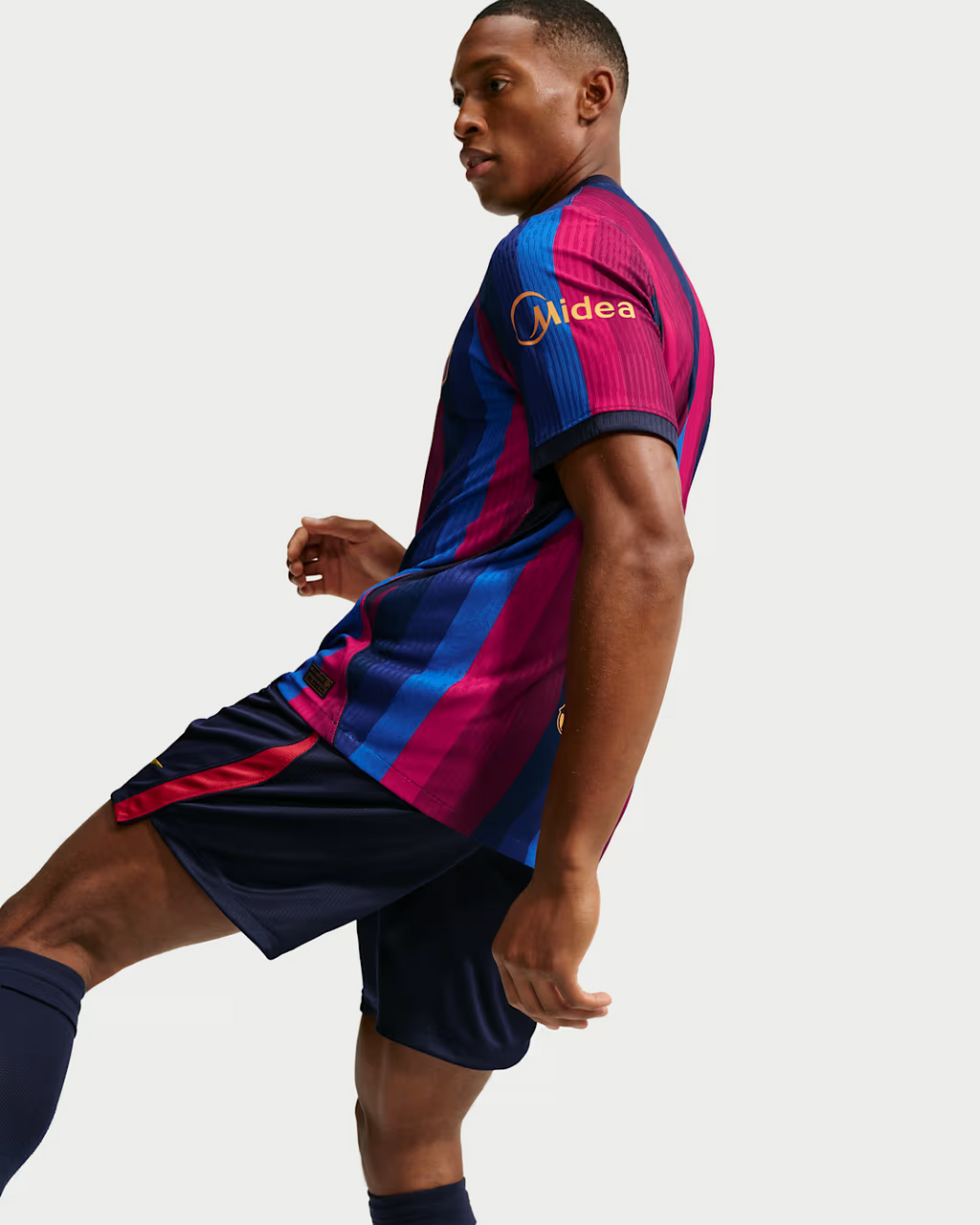 F.C. Barcelona 26/27 Match Home
